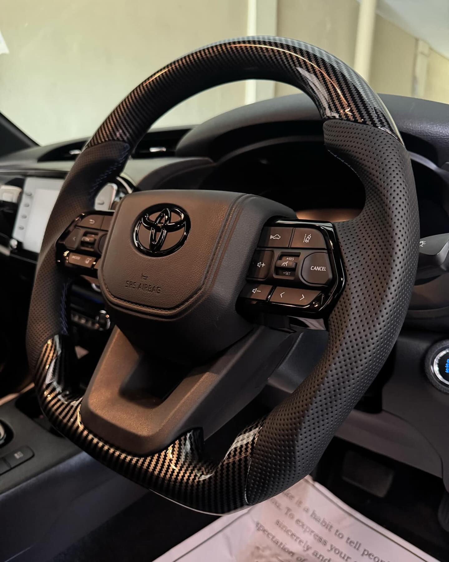 CUSTOM STEERING WHEEL